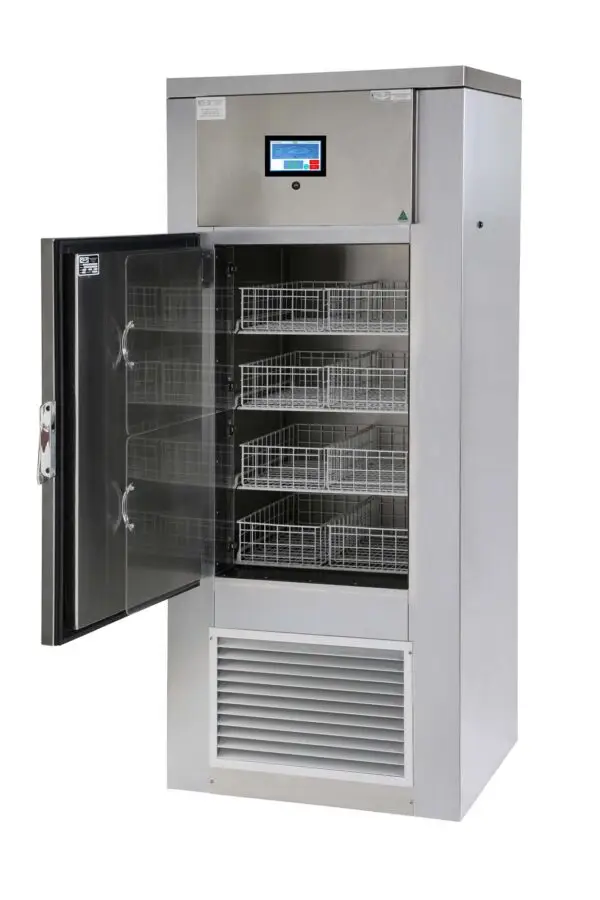 AG136FFPUR FFP Freezer